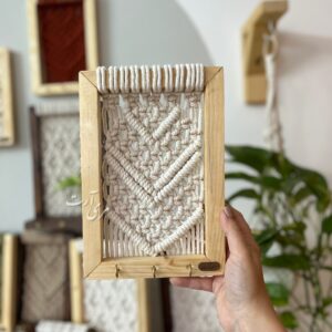 جاکلیدی دیواری مکرومه (مدل سَرو ۲)